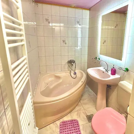 Peaceful Pleasure & Free Private Parking Szarajevó