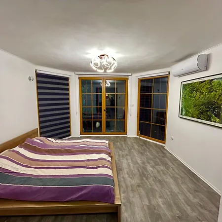 Peaceful Pleasure & Free Private Parking Apartmán *